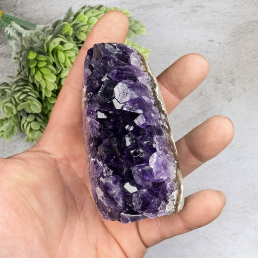 Amethyst 392 g 91x50mm - InnerVision Crystals