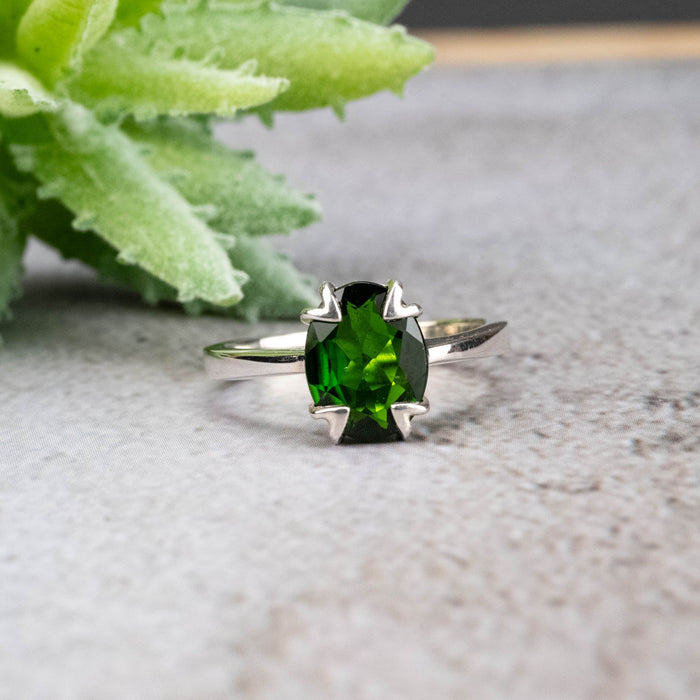 Chrome Diopside Ring 9x7mm Size 6 - InnerVision Crystals