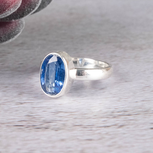 Kyanite Ring 10x7mm Size 7 - InnerVision Crystals