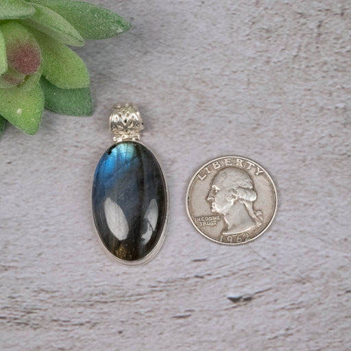 Labradorite Pendant 12.01 g 43x20mm - InnerVision Crystals