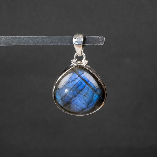 Labradorite Pendant 8.54 g 36x24mm - InnerVision Crystals