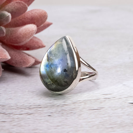 Labradorite Ring 21x15mm Size 7 - InnerVision Crystals