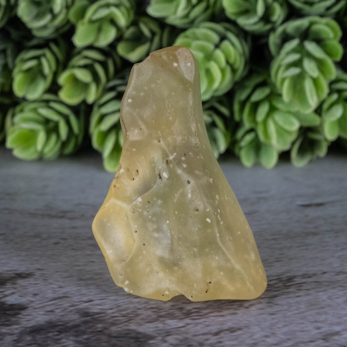 Libyan Desert Glass 22.98 g 44x26x22mm - InnerVision Crystals