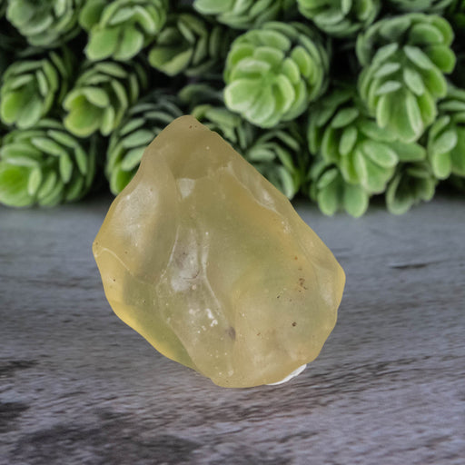 Libyan Desert Glass 23.01 g 32x28x25mm - InnerVision Crystals