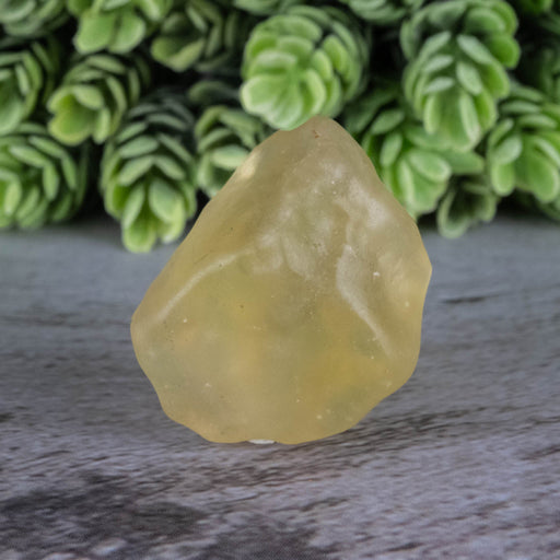 Libyan Desert Glass 23.01 g 32x28x25mm - InnerVision Crystals