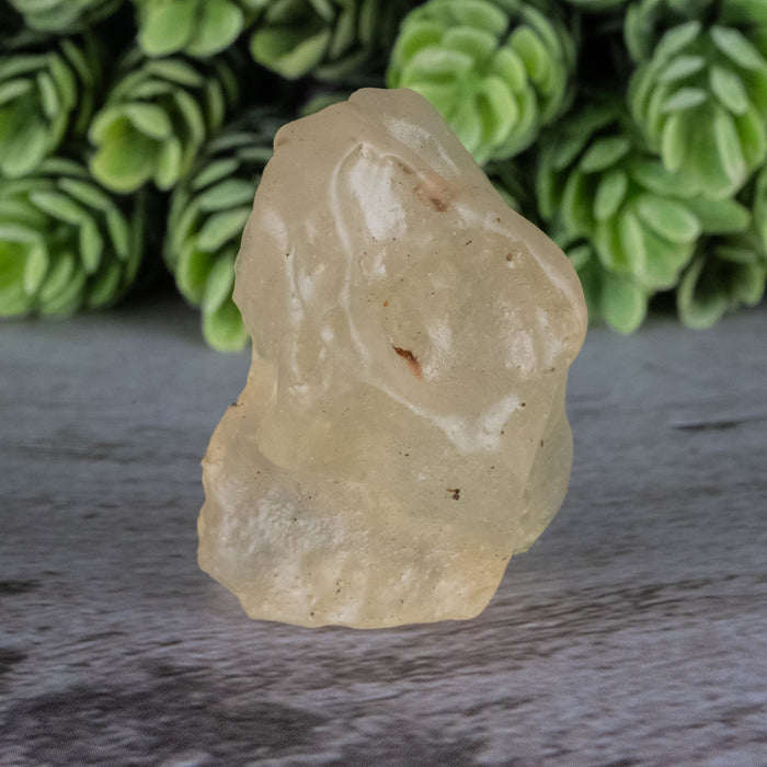 Libyan Desert Glass 25 g 42x27x20mm - InnerVision Crystals