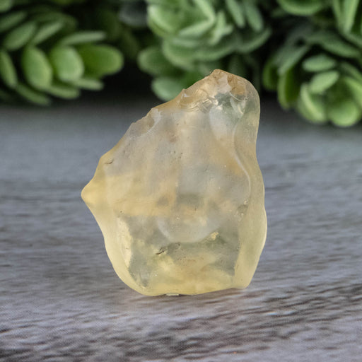 Libyan Desert Glass 4.61 g 23x18x10mm - InnerVision Crystals