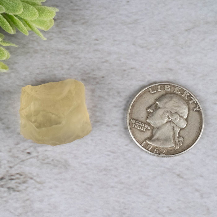 Libyan Desert Glass 8.61 g 22x21x15mm - InnerVision Crystals