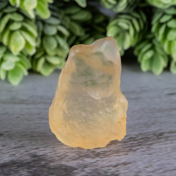 Libyan Desert Glass 9.73 g 34x22x12mm - InnerVision Crystals