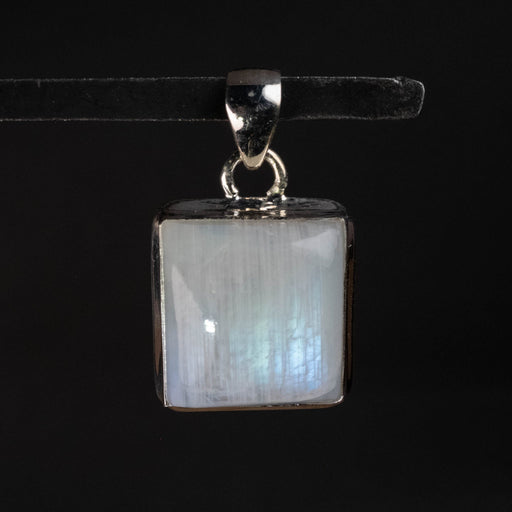 Moonstone Pendant 9.55 g 33x19mm - InnerVision Crystals