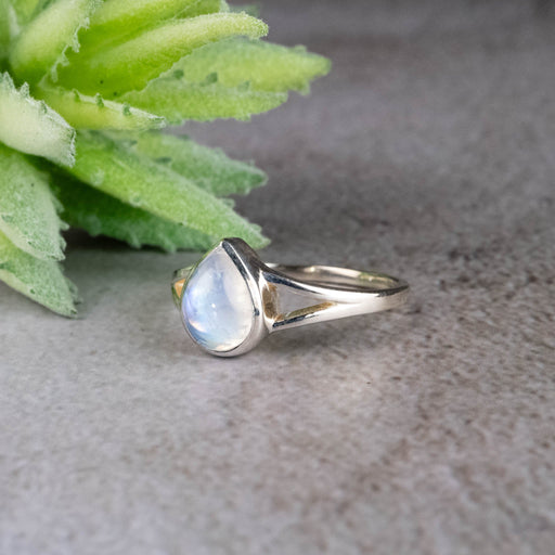 Moonstone Ring 8x6mm Size 9 - InnerVision Crystals