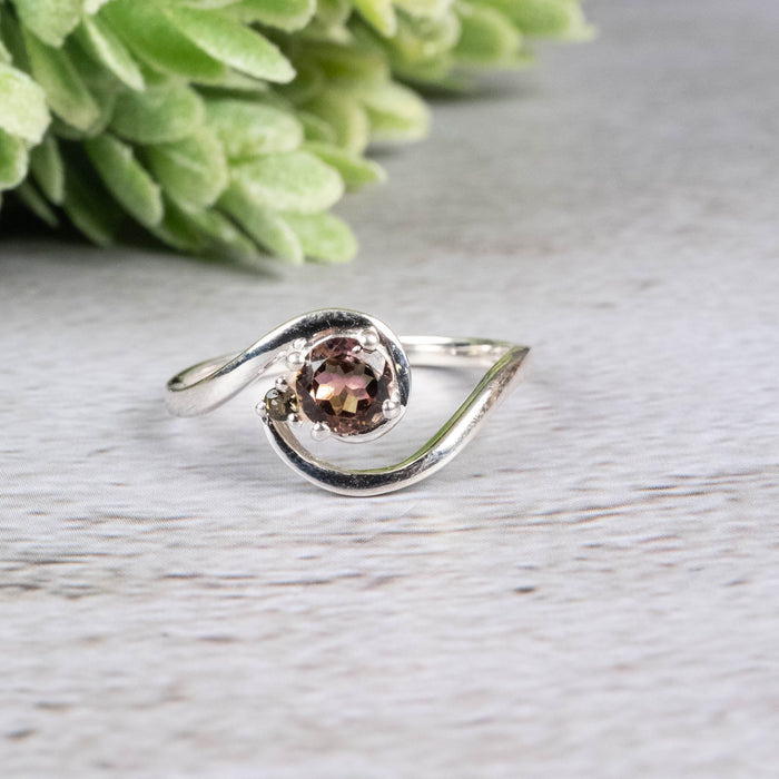 Tourmaline Ring 3mm Size 8 - InnerVision Crystals