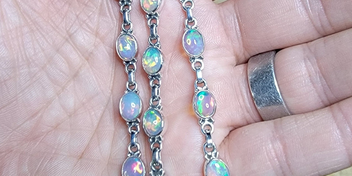 Buy OPAL BRACELET Natural Ethiopian Fire Opal Beads, Opal Bead Bracelet,  Fire Opal Bracelet, AAA Opal Beads Jewelry, Welo Fire Opal Beads Online in  India - Etsy